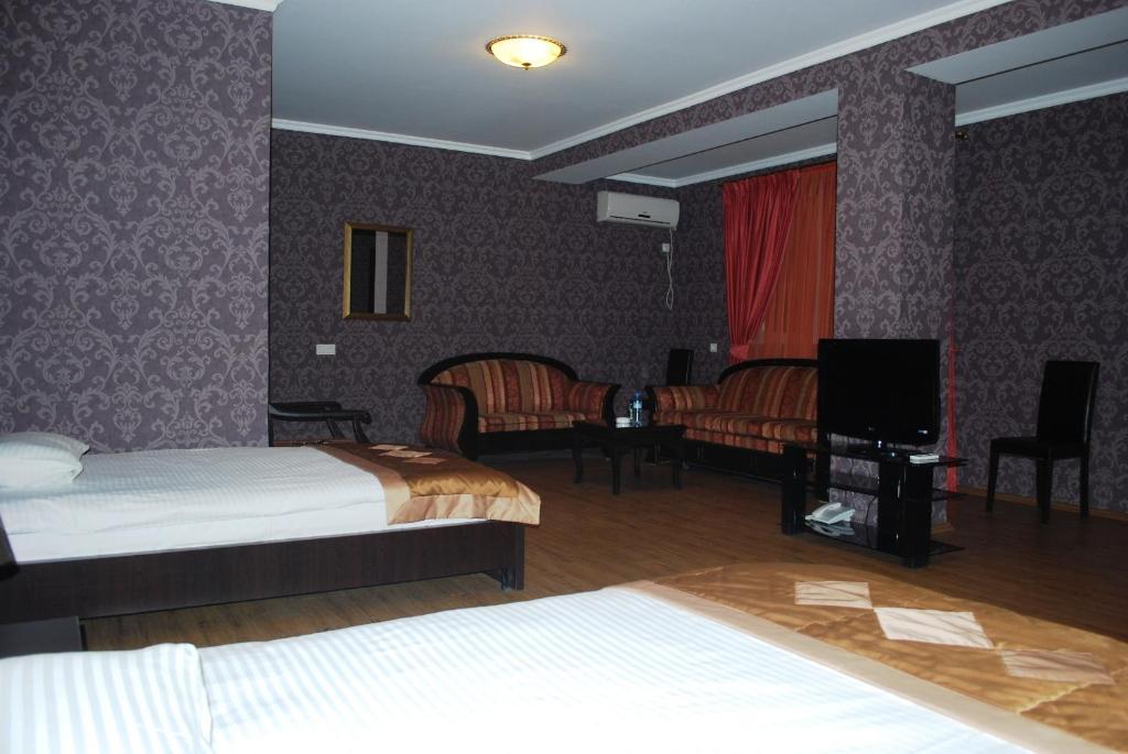 Prestige Palace - Esquisse Hotel 第比利斯 客房 照片